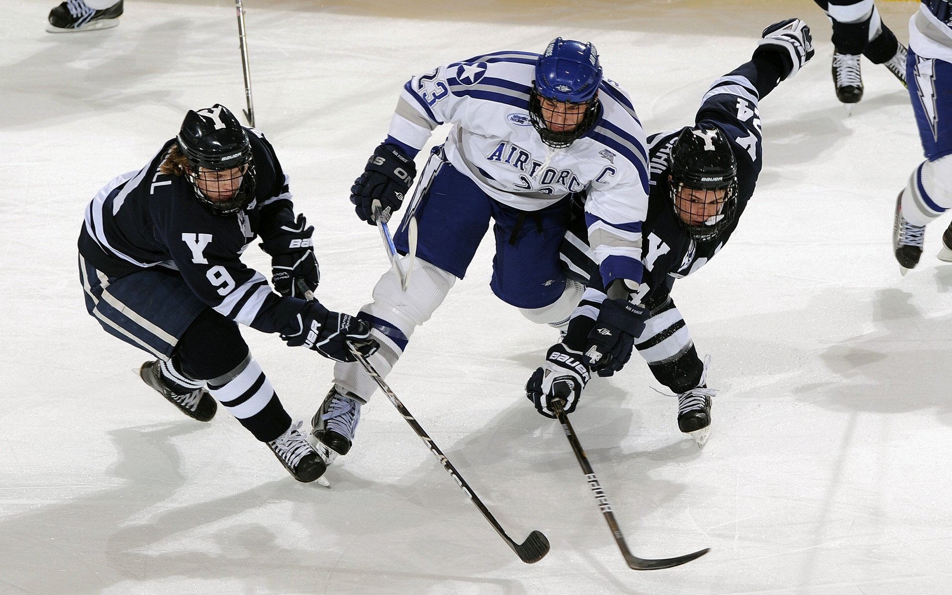 足球职业经理人资格认证体系逐步完善，中国足球职业经理人